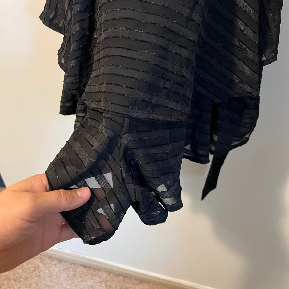 Francescas Mi Ami Kelsie Black Striped Tiered Ruffle Skort Romper NWT Small - Picture 6 of 15